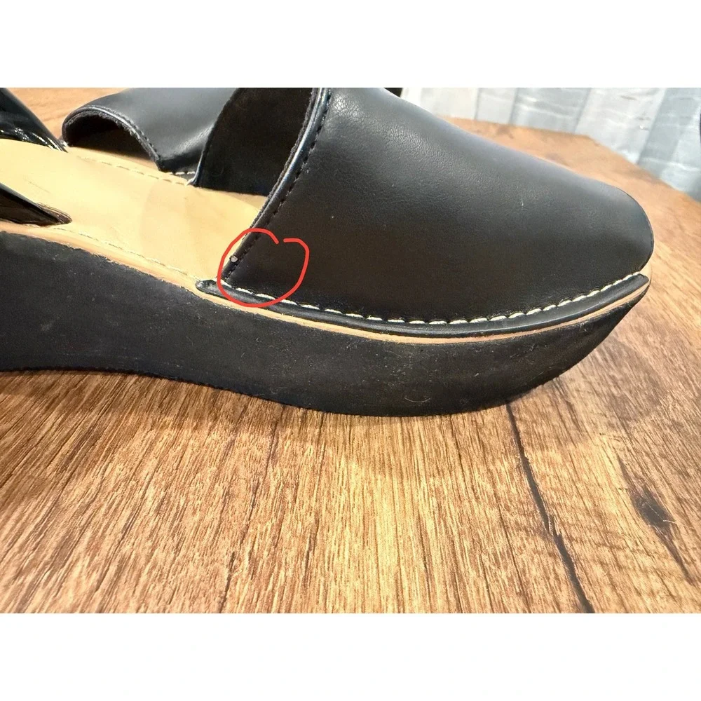 Reaction Kenneth Cole Fine Glass Black Faux Leather Slingback Platform Sandals 7